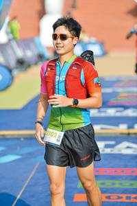 BIB: 2102
                            <button type="button" onclick="openModal(22765593)" class="btn btn-primary btn-sm float-right btn-popup" data-toggle="modal" data-target=".modal-high-quality">
                        <i class="fas fa-shopping-cart"></i> Add to Cart
                    </button>
                                            <button type="button" onclick="isThisMe(22765593, true)" class="btn btn-success btn-sm float-right btn-popup btn-isme hidden" data-toggle="tooltip" data-placement="bottom" title="นี่คือรูปของคุณใช่ไหม คลิกที่นี่เพื่อเอาเข้าอัลบั้ม">
                        <i class="fas fa-plus"></i> Add to album
                    </button>
                    <button type="button" onclick="isThisMe(22765593, false)" class="btn btn-warning btn-sm float-right btn-popup btn-isnotme hidden">
                        <i class="fas fa-ban"></i> Remove from album
                    </button>